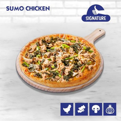 Sumo Chicken Pizza